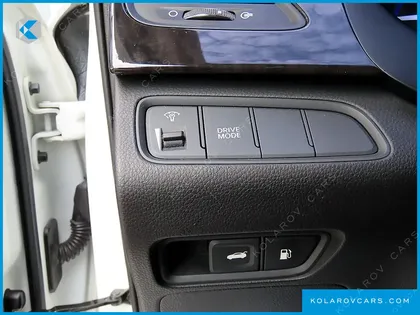 HYUNDAI GRANDEUR HG220 DIESEL MODERN