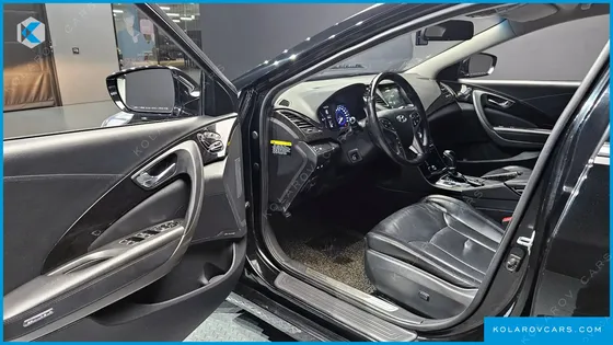 HYUNDAI GRANDEUR HG220 DIESEL MODERN