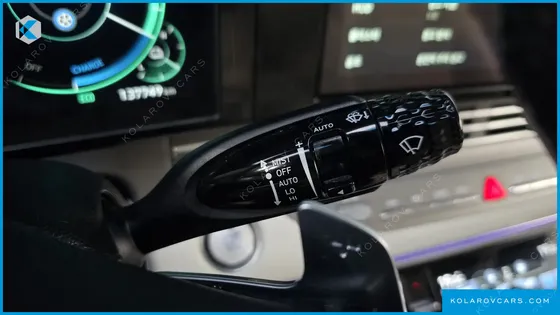 HYUNDAI GRANDEUR LE BLANC