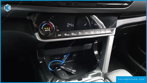 KIA SELTOS GASOLINE 1.6 TURBO 2WD