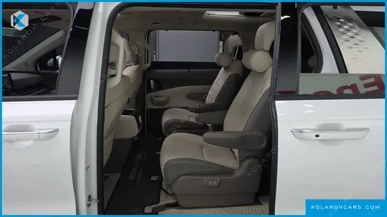 KIA CARNIVAL HEV 9SEATER NOBLESS