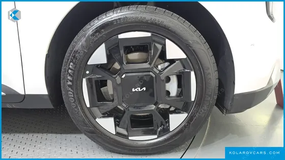 KIA CARNIVAL HEV 9SEATER NOBLESS