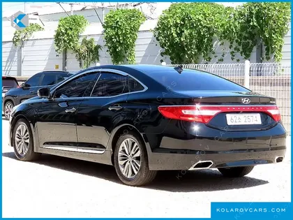HYUNDAI GRANDEUR HG240 MODERN