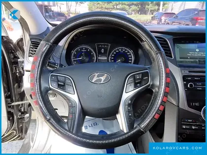 HYUNDAI GRANDEUR HG240 MODERN