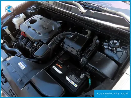 HYUNDAI GRANDEUR HG240 MODERN