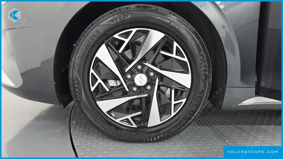 HYUNDAI GRANDEUR LE BLANC