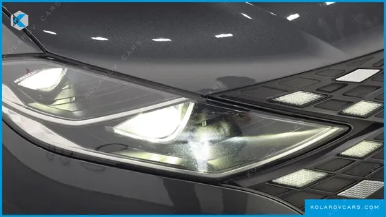 HYUNDAI GRANDEUR LE BLANC