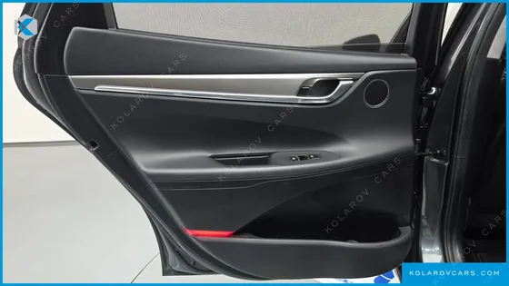 HYUNDAI GRANDEUR LE BLANC