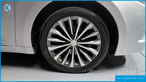 HYUNDAI GRANDEUR HG300 PREMIUM