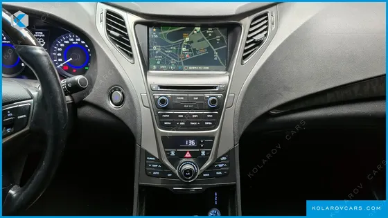 HYUNDAI GRANDEUR HG300 PREMIUM