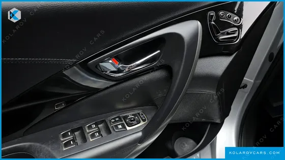 HYUNDAI GRANDEUR HG300 PREMIUM