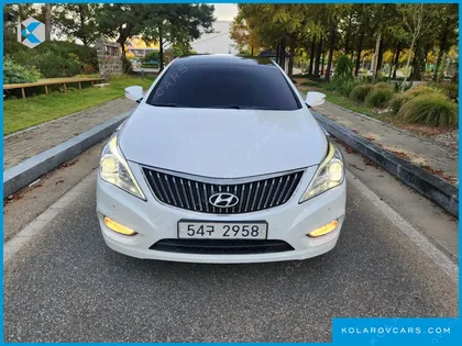 HYUNDAI GRANDEUR HG240 MODERN