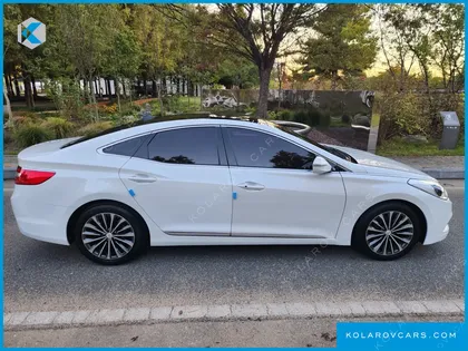 HYUNDAI GRANDEUR HG240 MODERN