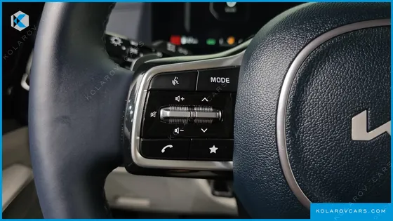 KIA CARNIVAL HEV 7SEATER GRAVITY