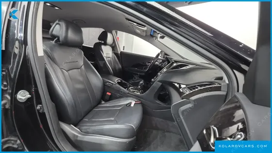 HYUNDAI GRANDEUR HG240 LUXURY