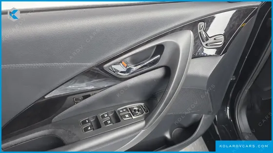HYUNDAI GRANDEUR HG240 LUXURY