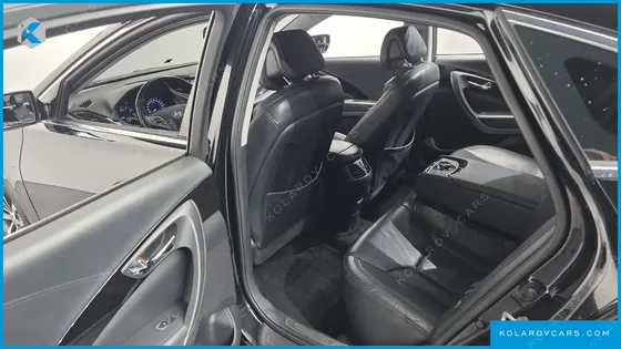 HYUNDAI GRANDEUR HG240 LUXURY