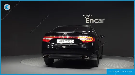 HYUNDAI GRANDEUR HG240 MODERN