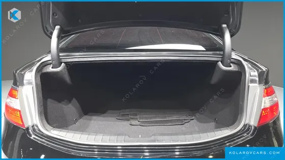 HYUNDAI GRANDEUR HG240 MODERN