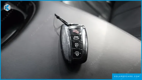 HYUNDAI GRANDEUR HG240 MODERN