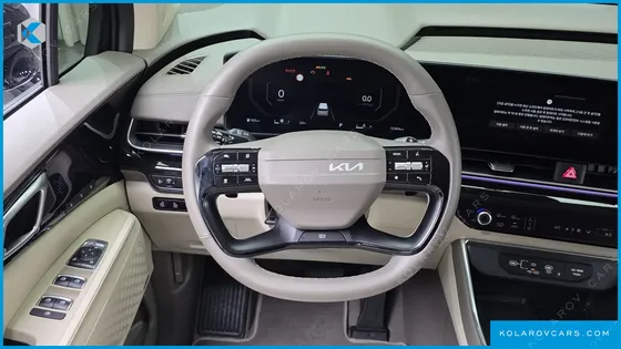 KIA CARNIVAL GASOLINE 7-SEATER HI LIMOUSINE