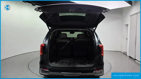 KIA CARNIVAL GASOLINE 7-SEATER HI LIMOUSINE
