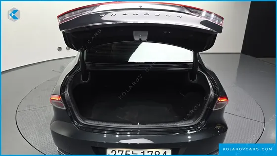 HYUNDAI GRANDEUR CALLIGRAPHY