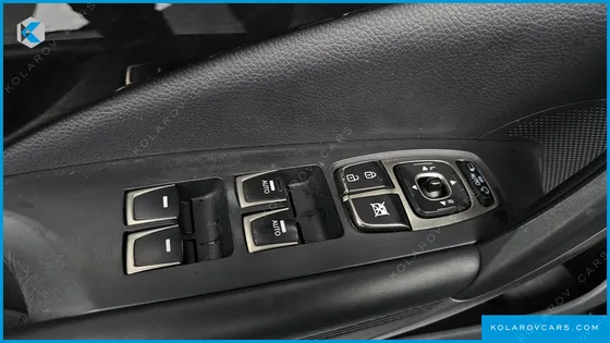 HYUNDAI GRANDEUR HG300 EXCLUSIVE