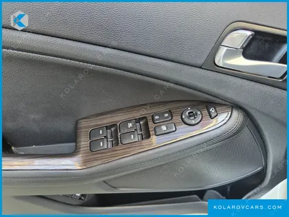 KIA K5 LUXURY