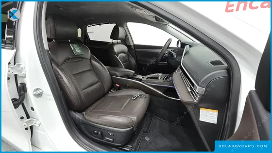 HYUNDAI GRANDEUR EXCLUSIVE