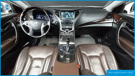 HYUNDAI GRANDEUR HG220 DIESEL PREMIUM