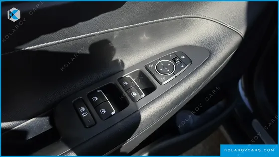 HYUNDAI GRANDEUR EXCLUSIVE