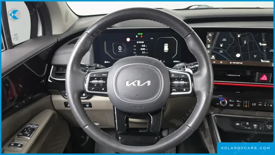 KIA CARNIVAL DIESEL 9-SEATER SIGNATURE