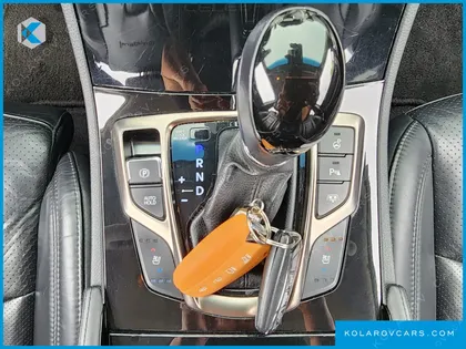 HYUNDAI GRANDEUR HG330 CELEBRITY