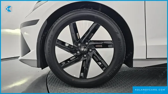 HYUNDAI IONIQ 6 STANDARD