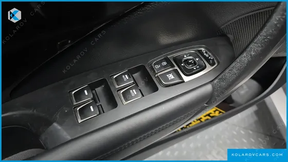 HYUNDAI GRANDEUR HG240 LUXURY