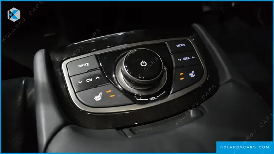 HYUNDAI GRANDEUR HG240 LUXURY