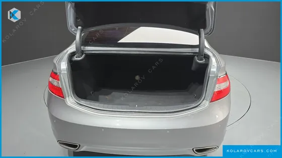 HYUNDAI GRANDEUR HG240 LUXURY