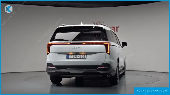 KIA CARNIVAL GASOLINE 7-SEATER SIGNATURE