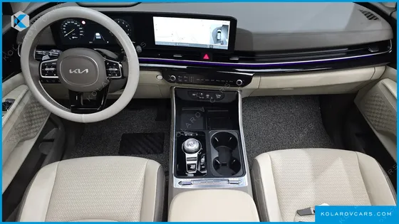 KIA CARNIVAL GASOLINE 7-SEATER SIGNATURE