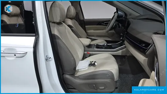 KIA CARNIVAL GASOLINE 7-SEATER SIGNATURE