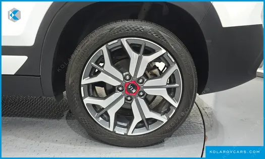 KIA SELTOS GASOLINE 1.6 TURBO 2WD