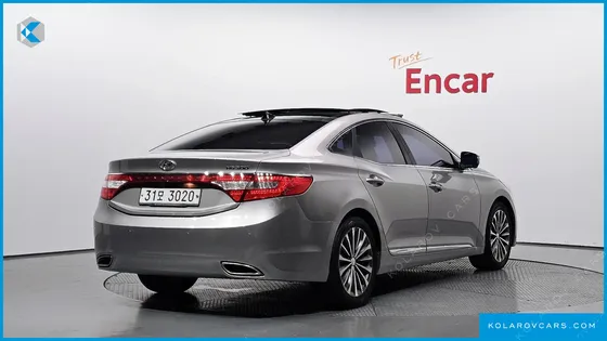HYUNDAI GRANDEUR HG300 EXCLUSIVE