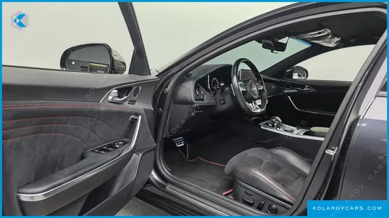 KIA STINGER 3.3 GT ACRO EDITION