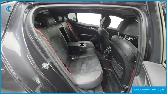 KIA STINGER 3.3 GT ACRO EDITION
