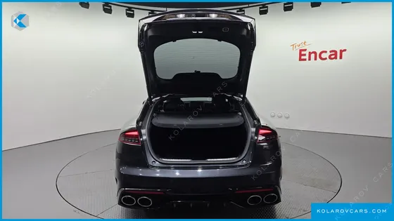 KIA STINGER 3.3 GT ACRO EDITION