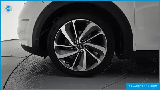 KIA NIRO NOBLESSE