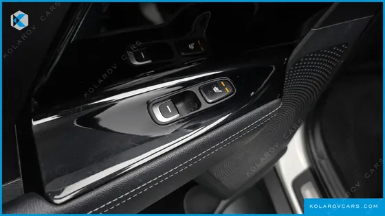 KIA NIRO NOBLESSE
