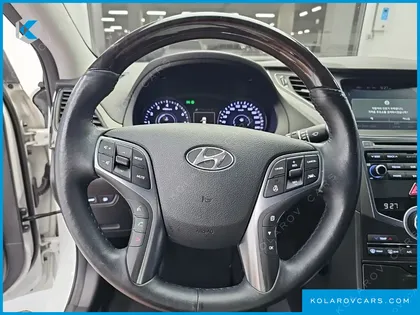 HYUNDAI GRANDEUR HG240 MODERN COLLECTION