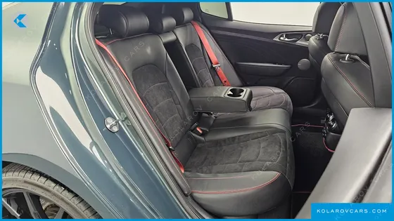 KIA STINGER 2.5 MASTERS ACRO EDITION